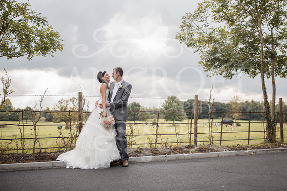 David & Rebecca Statham Lodge Wedding 01721