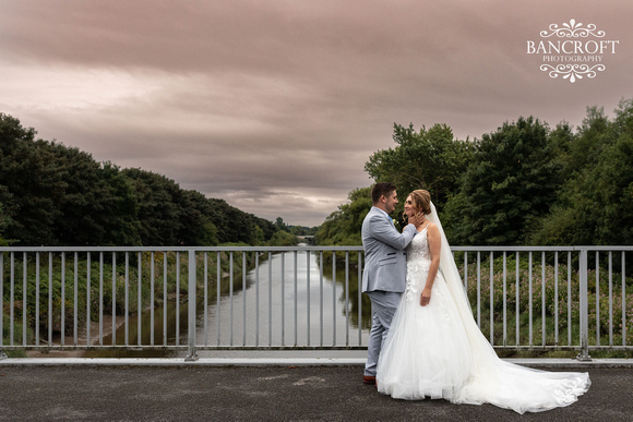 Oliver & Shanice - Village Hotel Wedding 00790