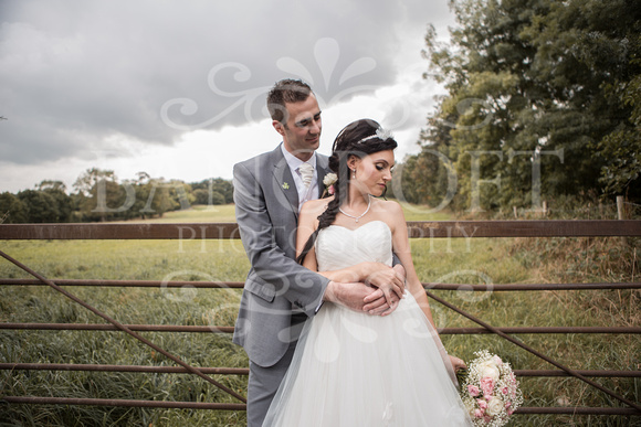 David & Rebecca Statham Lodge Wedding 01674