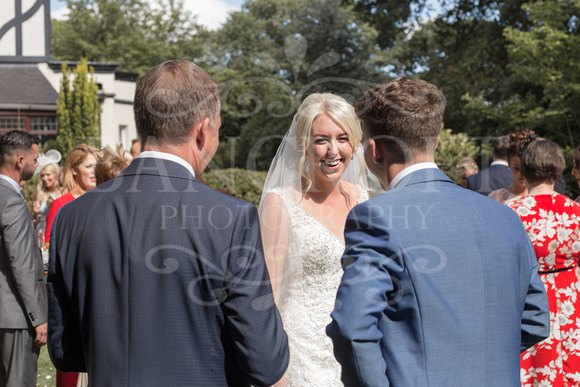 Ben_&_Sophie_Brook_Meadow_Wedding 00957