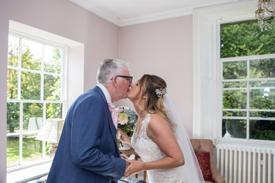 Ben_&_Victoria_St_Albans_Statham_Lodge_Wedding_00044