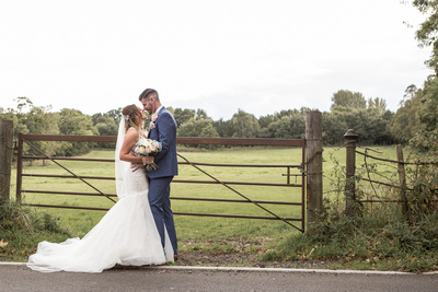 Ben_&_Victoria_St_Albans_Statham_Lodge_Wedding_00097