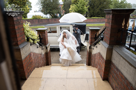 Matt & Eleanor - Nunsmere Hall 24-05-21 -  00146