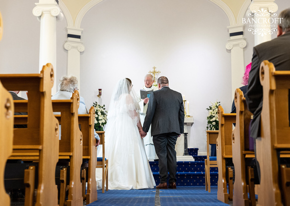 Matt & Eleanor - Nunsmere Hall 24-05-21 -  00259