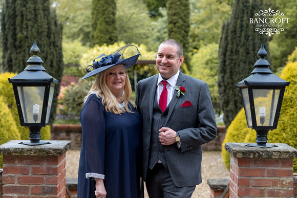 Matt & Eleanor - Nunsmere Hall 24-05-21 -  00586