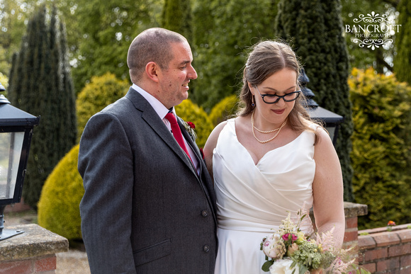 Matt & Eleanor - Nunsmere Hall 24-05-21 -  00677