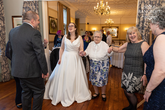 Matt & Eleanor - Nunsmere Hall 24-05-21 -  00908