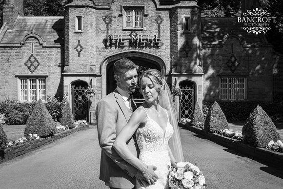 Andy & Steph - The Mere  00790