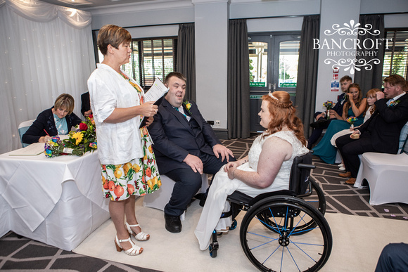 Liam_&_Beckie_Village_Hotel_Wedding 00084