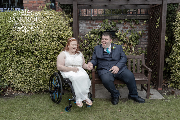 Liam_&_Beckie_Village_Hotel_Wedding 00254