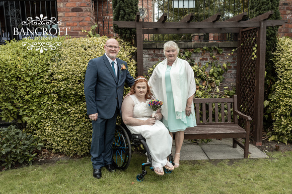 Liam_&_Beckie_Village_Hotel_Wedding 00279