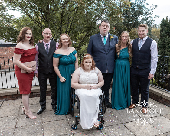 Liam_&_Beckie_Village_Hotel_Wedding 00603