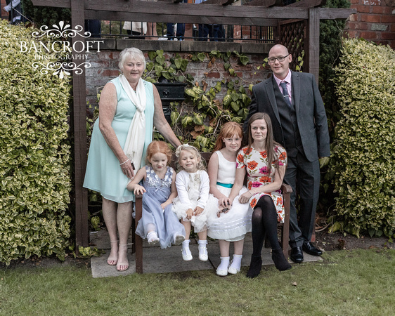 Liam_&_Beckie_Village_Hotel_Wedding 00617