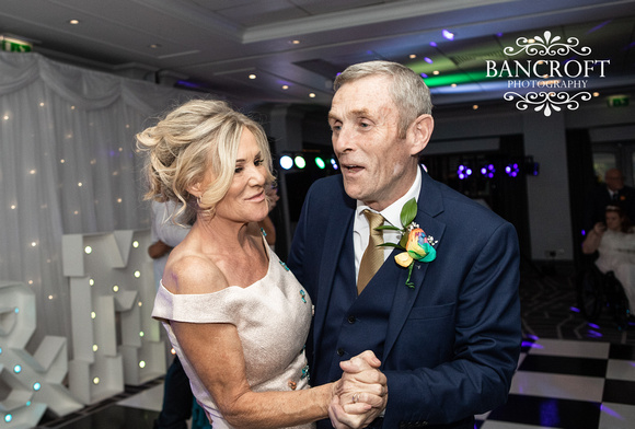 Liam_&_Beckie_Village_Hotel_Wedding 00763