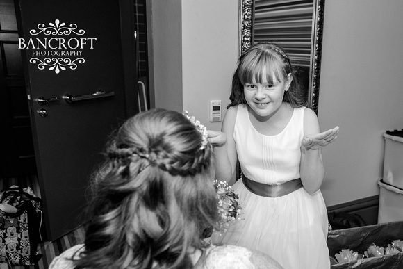 Liam_&_Beckie_Village_Hotel_Wedding 00902