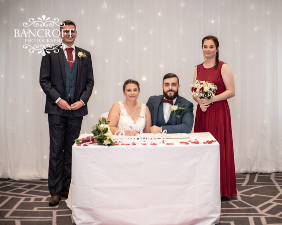 Kyle_&_Hollie_Village_Hotel_Wedding 00316