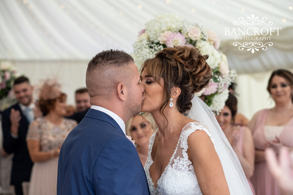 Richard_&_Sophie_Thornton_Manor_Wedding 00406