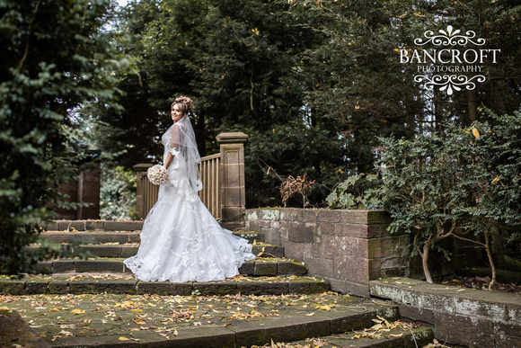 Richard_&_Sophie_Thornton_Manor_Wedding 00489