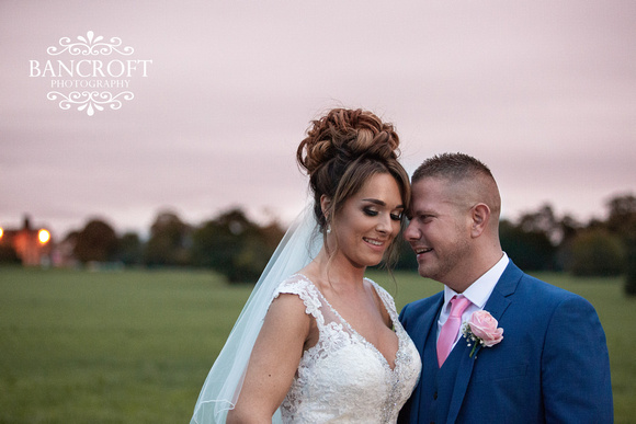 Richard_&_Sophie_Thornton_Manor_Wedding 00889