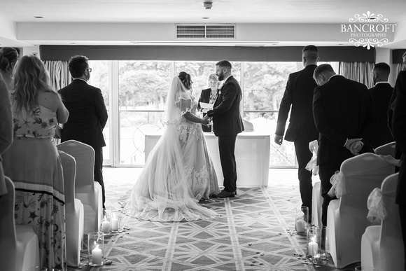 Andy & Sophie - Formby Hall 00341