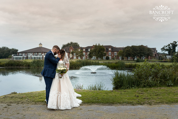 Andy & Sophie - Formby Hall 00887
