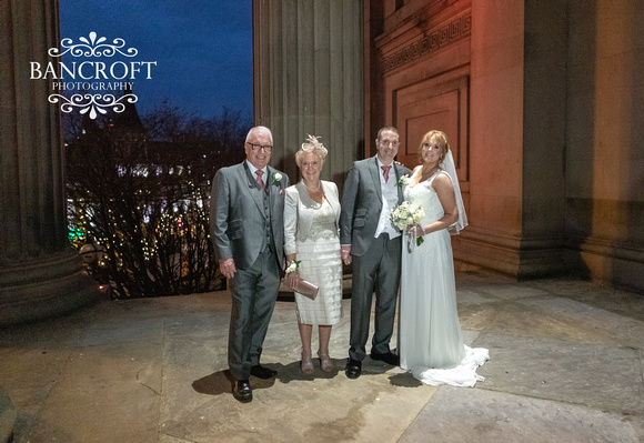 Simon_&_Claire_St_Georges_Liverpool_Wedding 00408