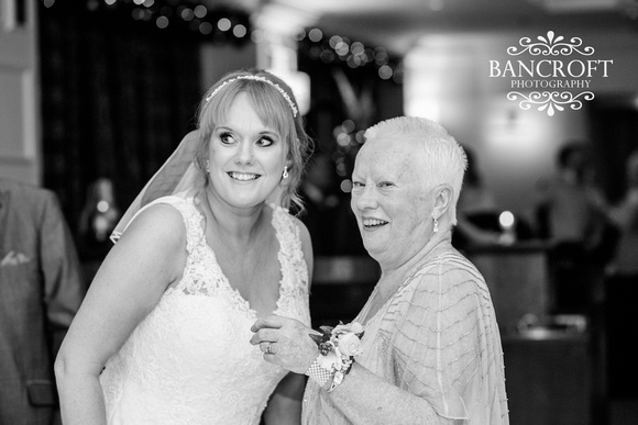 Simon_&_Claire_St_Georges_Liverpool_Wedding 00696