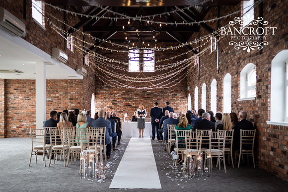 Gareth_&_Louise_Chester_Doubletree_Hilton_Wedding 00170