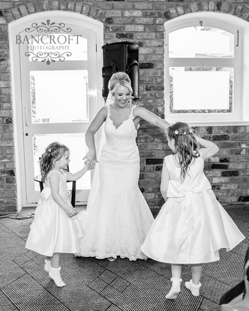 Gareth_&_Louise_Chester_Doubletree_Hilton_Wedding 00967