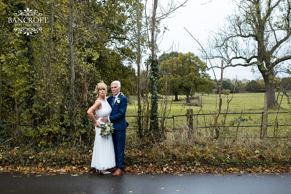 Lenny & Karen - Statham Lodge  00457