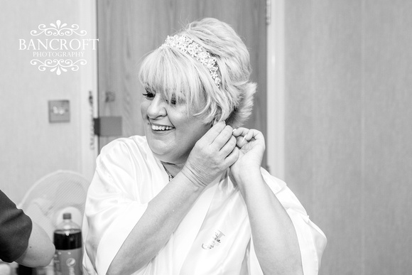 Neil_&_June_Hallmark_Hotel_Warrington_Wedding_Blog 00014