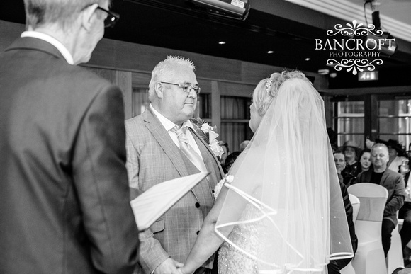 Neil_&_June_Hallmark_Hotel_Warrington_Wedding_Blog 00208