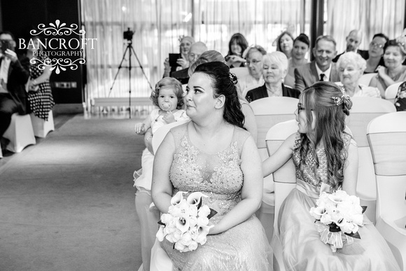 Neil_&_June_Hallmark_Hotel_Warrington_Wedding_Blog 00214