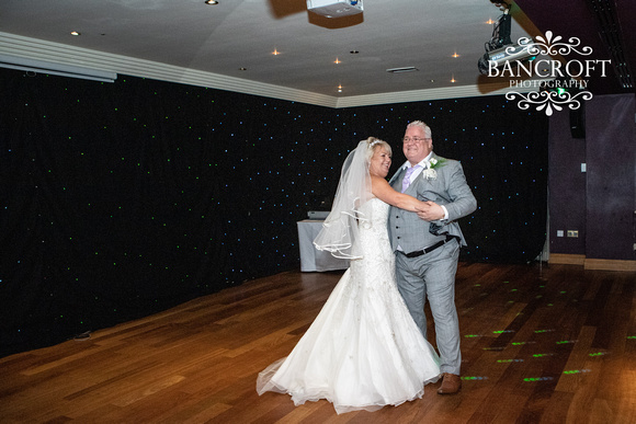 Neil_&_June_Hallmark_Hotel_Warrington_Wedding_Blog 00605