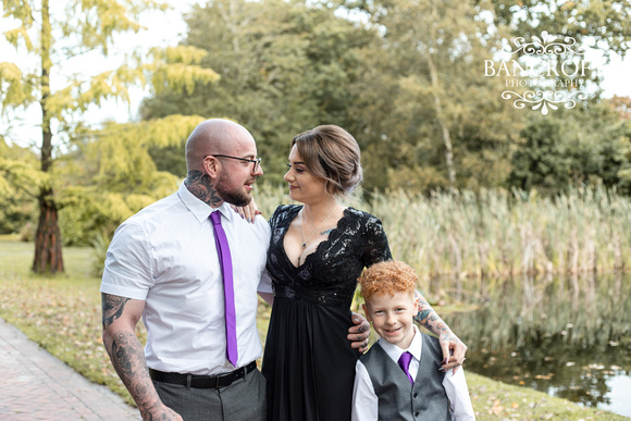 Jonny & Lindsay - Grappenhall Walled Garden Wedding 00259