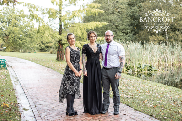 Jonny & Lindsay - Grappenhall Walled Garden Wedding 00291