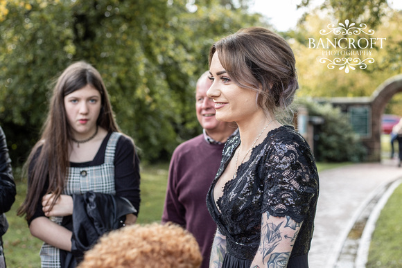 Jonny & Lindsay - Grappenhall Walled Garden Wedding 00327