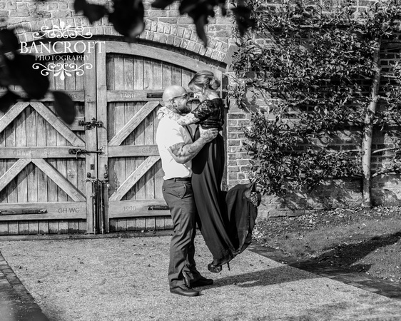 Jonny & Lindsay - Grappenhall Walled Garden Wedding 00380