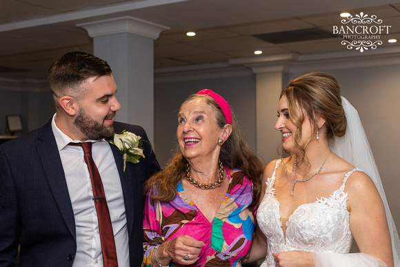 Oliver & Shanice - Village Hotel Wedding 00722