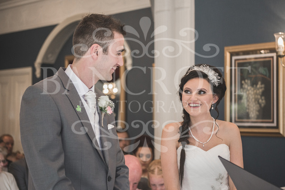 David & Rebecca Statham Lodge Wedding 01470