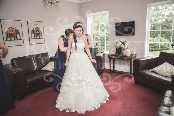 David & Rebecca Statham Lodge Wedding 00963