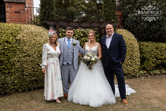 Oliver & Shanice - Village Hotel Wedding 00456