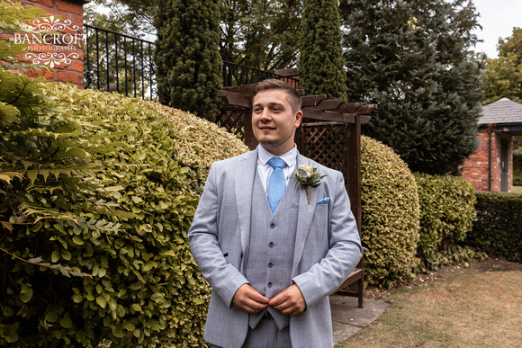 Oliver & Shanice - Village Hotel Wedding 00097