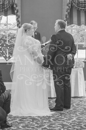 Graham-&-Jeanette-Statham Lodge Wedding - 00048
