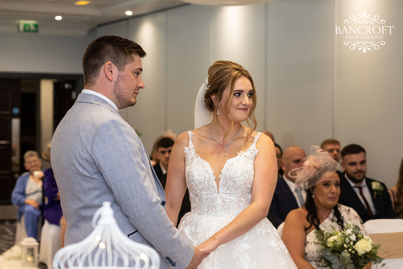 Oliver & Shanice - Village Hotel Wedding 00218