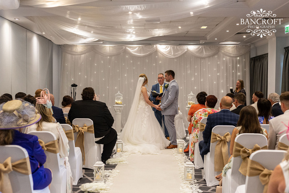 Oliver & Shanice - Village Hotel Wedding 00147