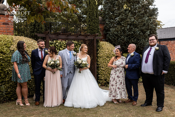 Oliver & Shanice - Village Hotel Wedding 00445