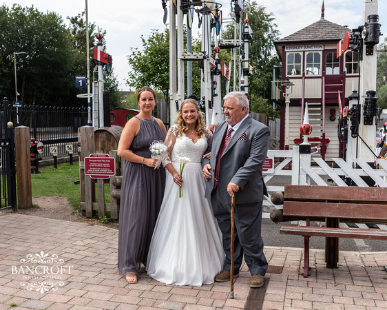 Andrew & Sacha - Irlam Station Black Swan Wedding 00159