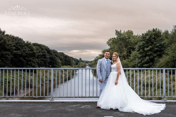 Oliver & Shanice - Village Hotel Wedding 00022